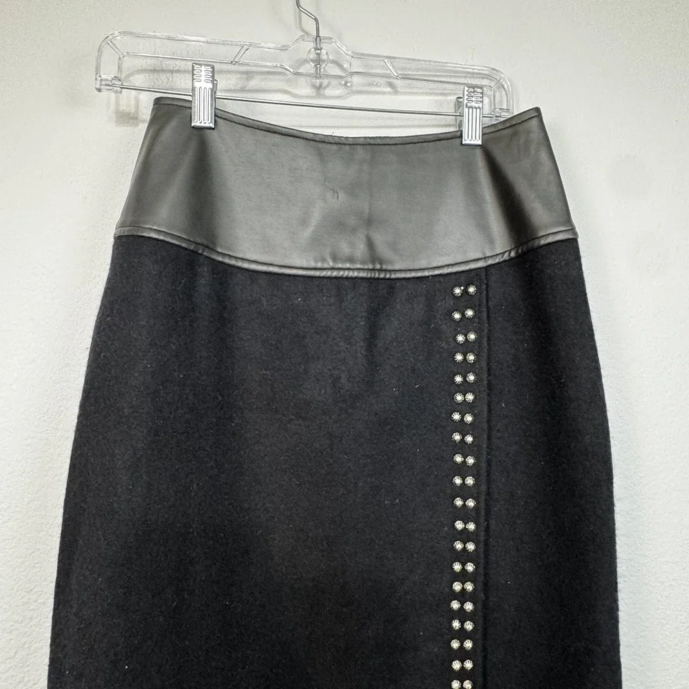 Southwest Canyon Skirt Women's Large Black‎ Wool Blend Studded Faux Leather Wrap